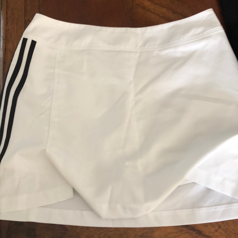 Adidas tennis skirt Sz 4